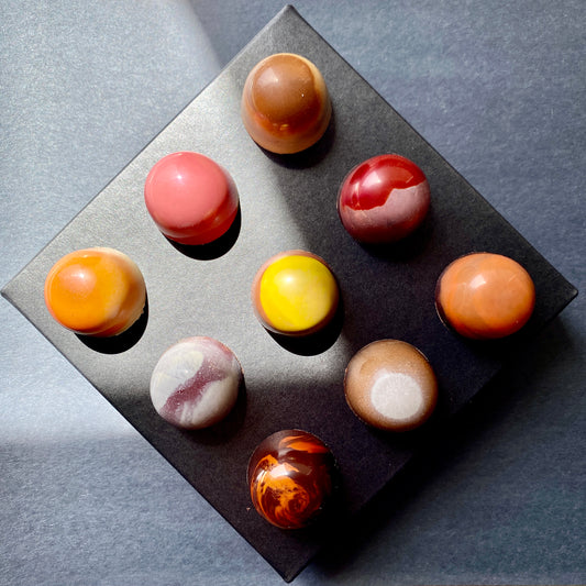 bonbons: 9 box : variety